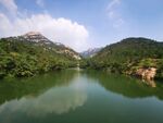 招虎山九龙湖