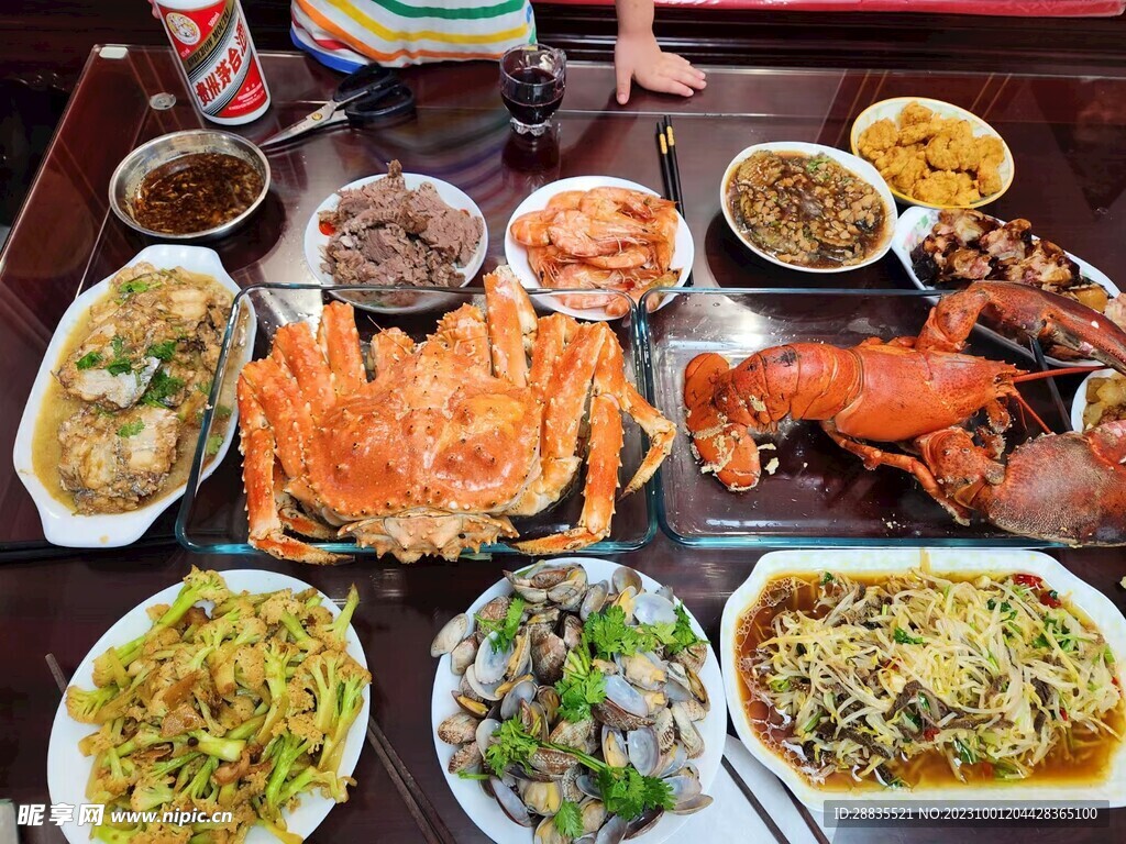 丰盛中秋晚餐
