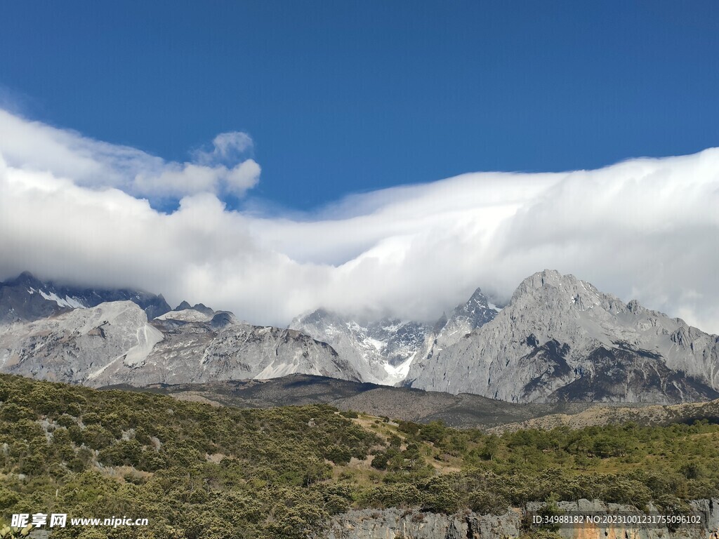 雪山