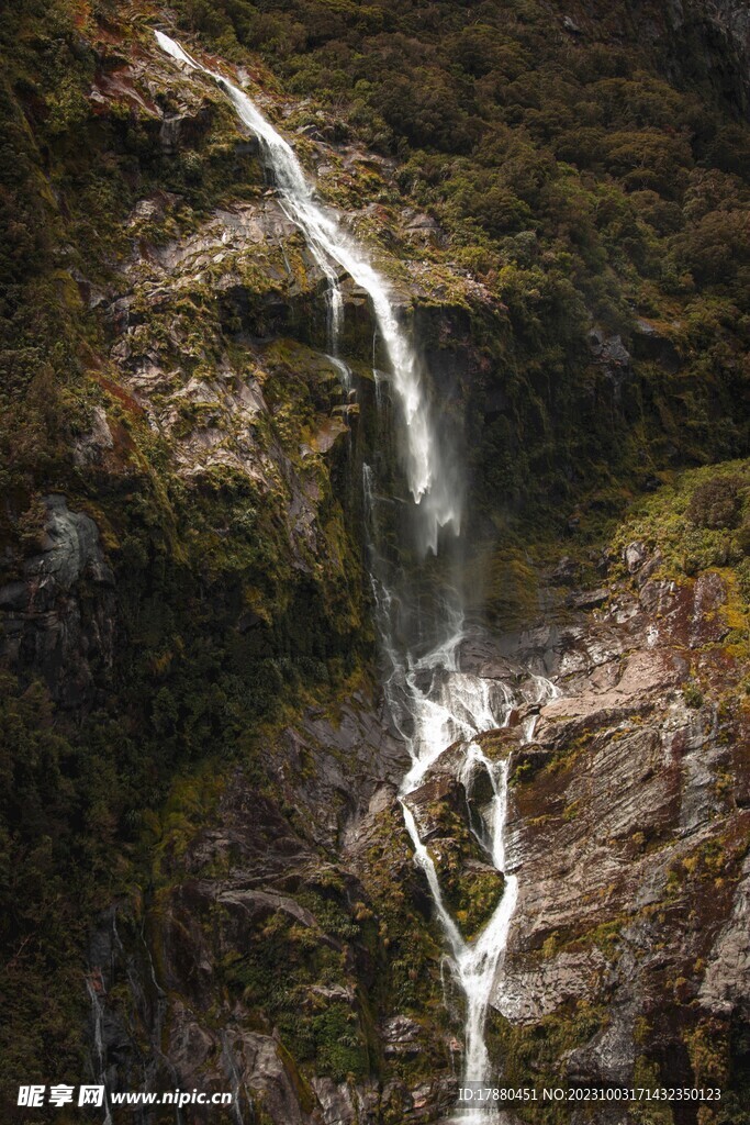 山涧