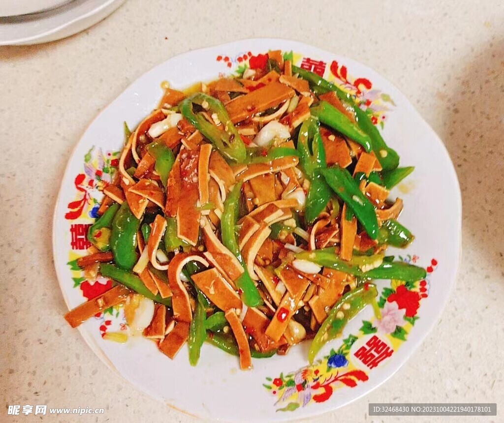 辣椒炒豆腐
