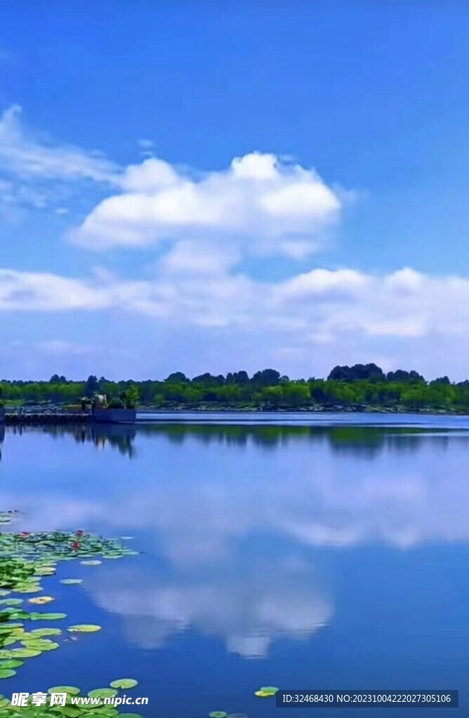 蓝天白云