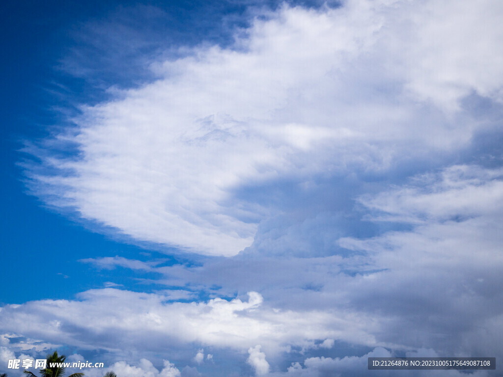 蓝色天空