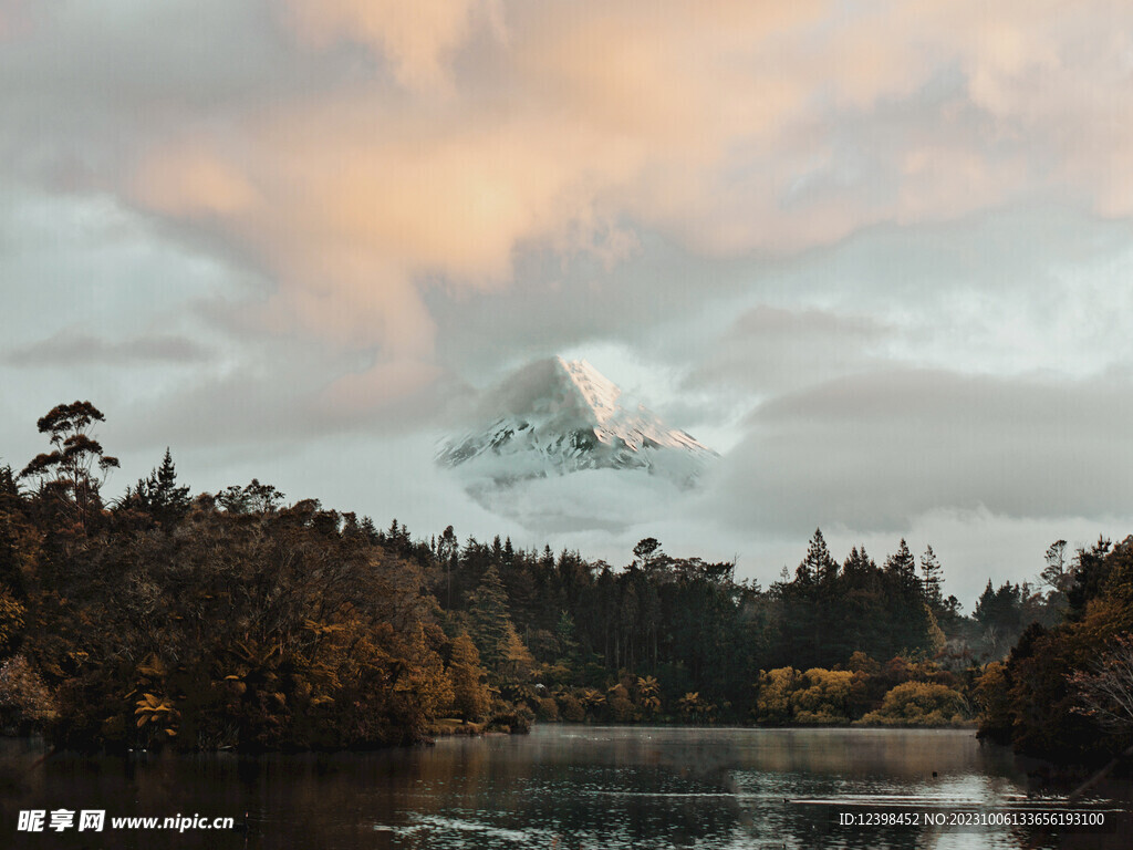 雪山