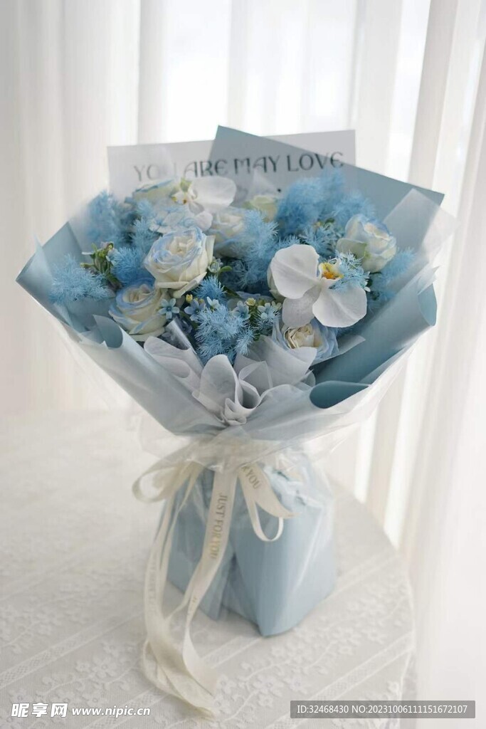 蓝色的玫瑰花