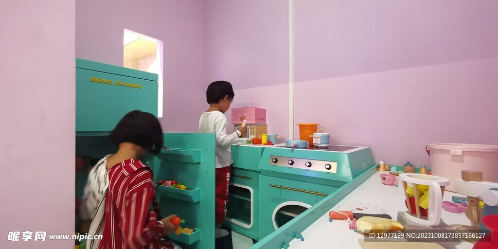 儿童厨房游乐场