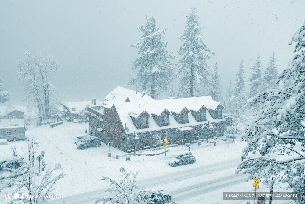 下雪天冬景