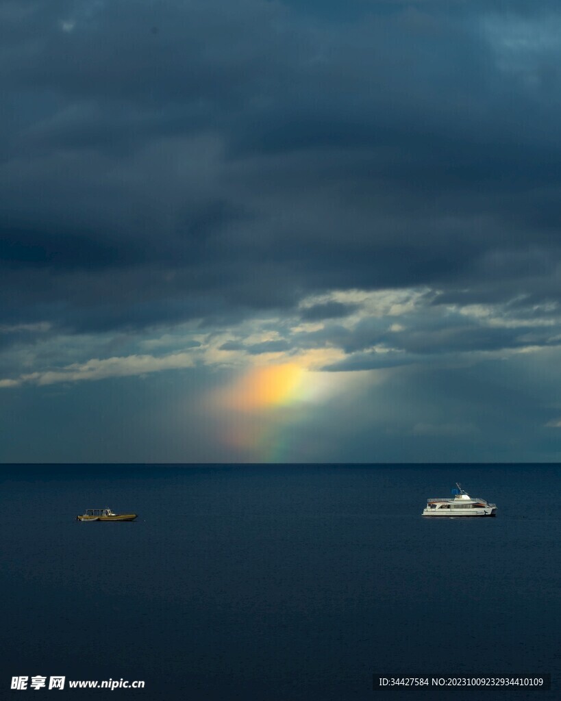 海上游艇