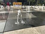 广场喷泉