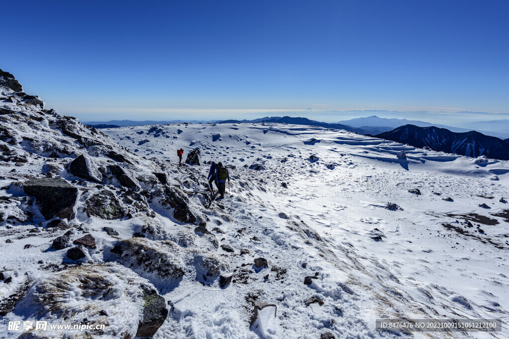 雪山