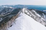 雪山山顶