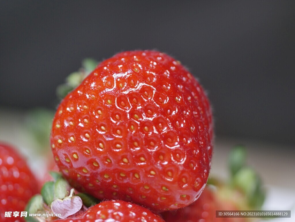 草莓