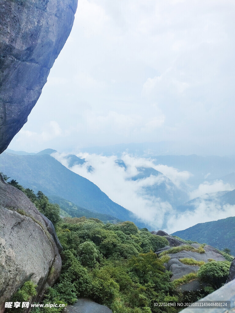 一览纵山小 大山 云里雾里