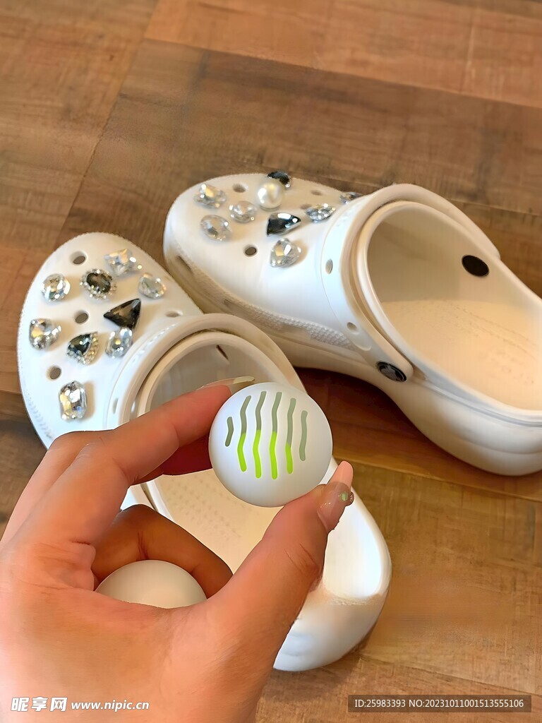除臭剂