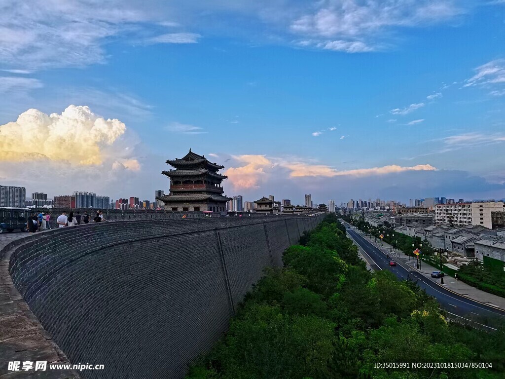 大同城墙骑行