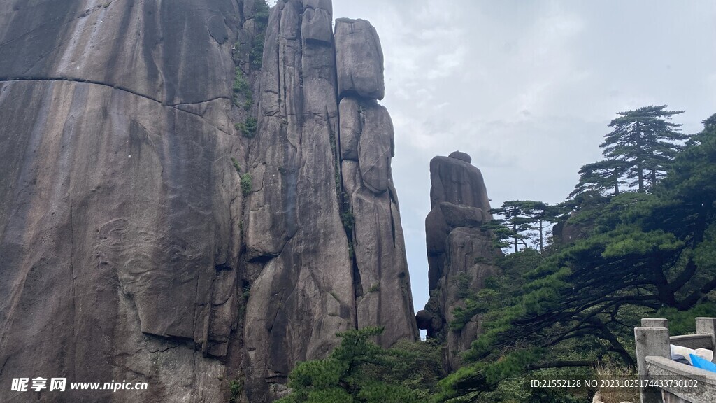 黄山奇石