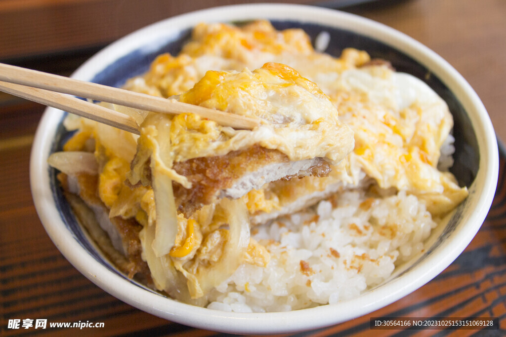 猪排饭美食