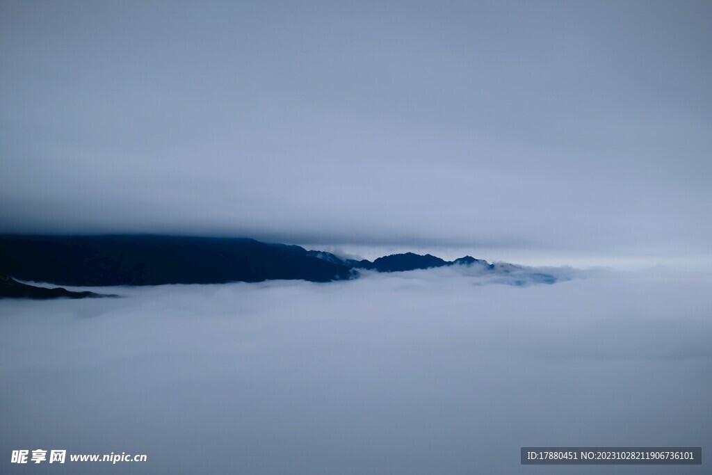 天空