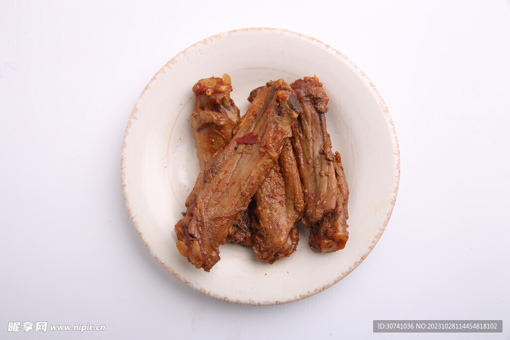 鸭翅俯拍