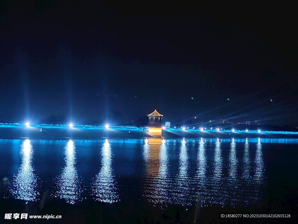 三岔湖夜景