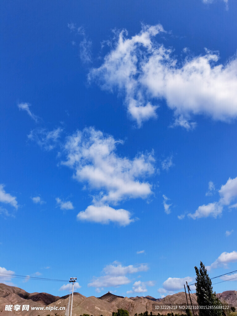 蓝天白云 