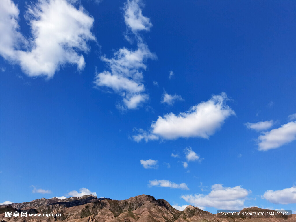  蓝天 