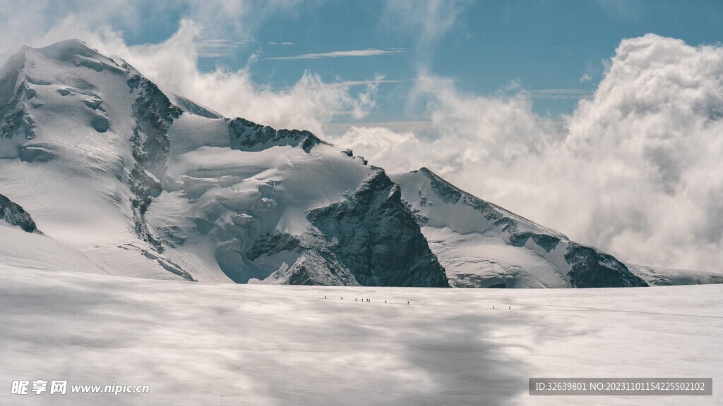 雪山 