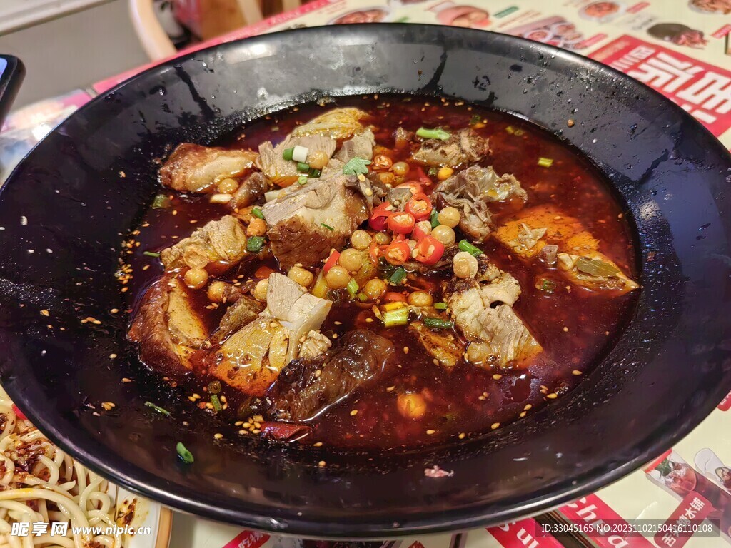 地锅鸡摄影图__传统美食_餐饮美食_摄影图库_昵图网nipic.com