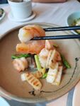 黑鸡枞菌山药炒虾球