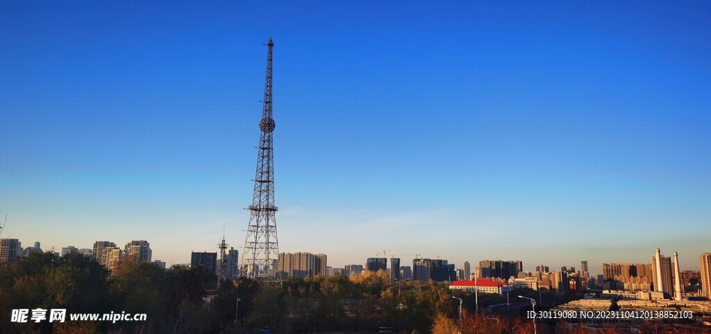 蓝天白云 公园 秋景