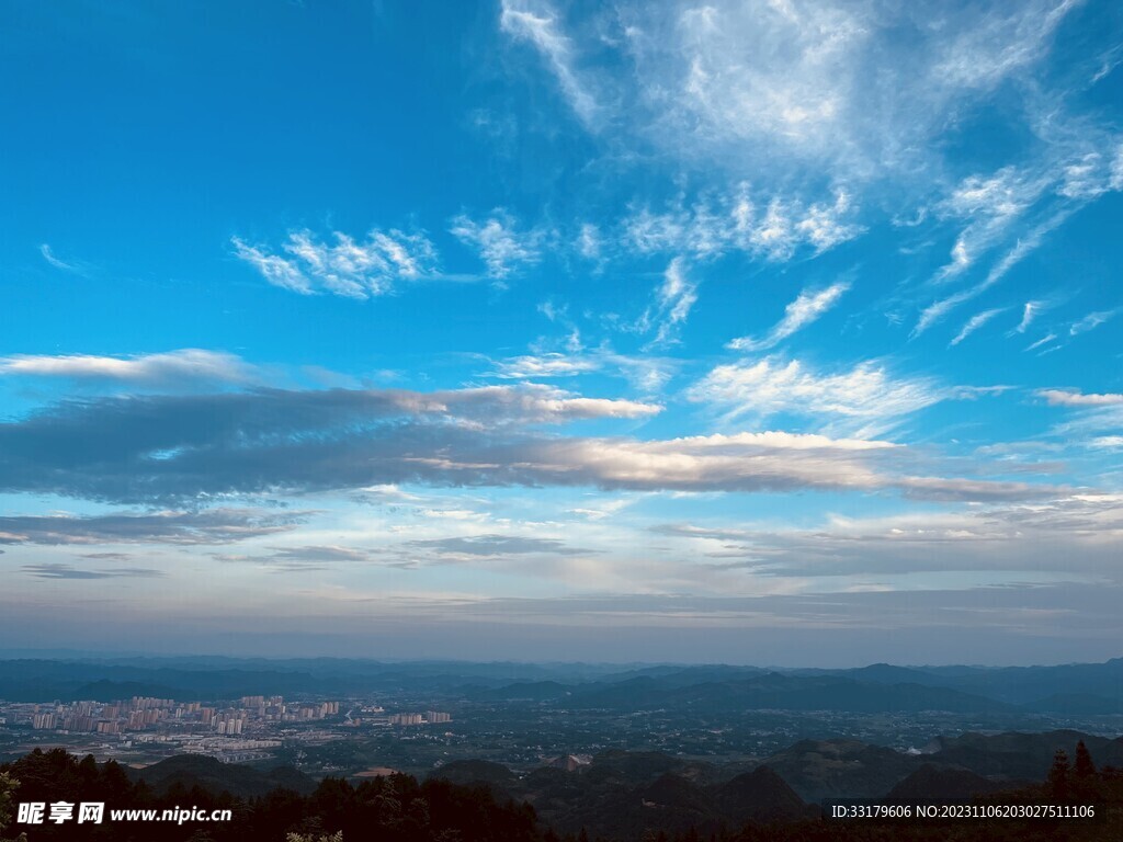 蓝天天空