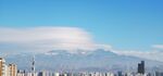 蓝天白云 雪山 城市建筑