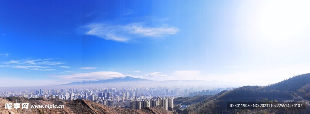 蓝天白云 城市建筑 雅山风景