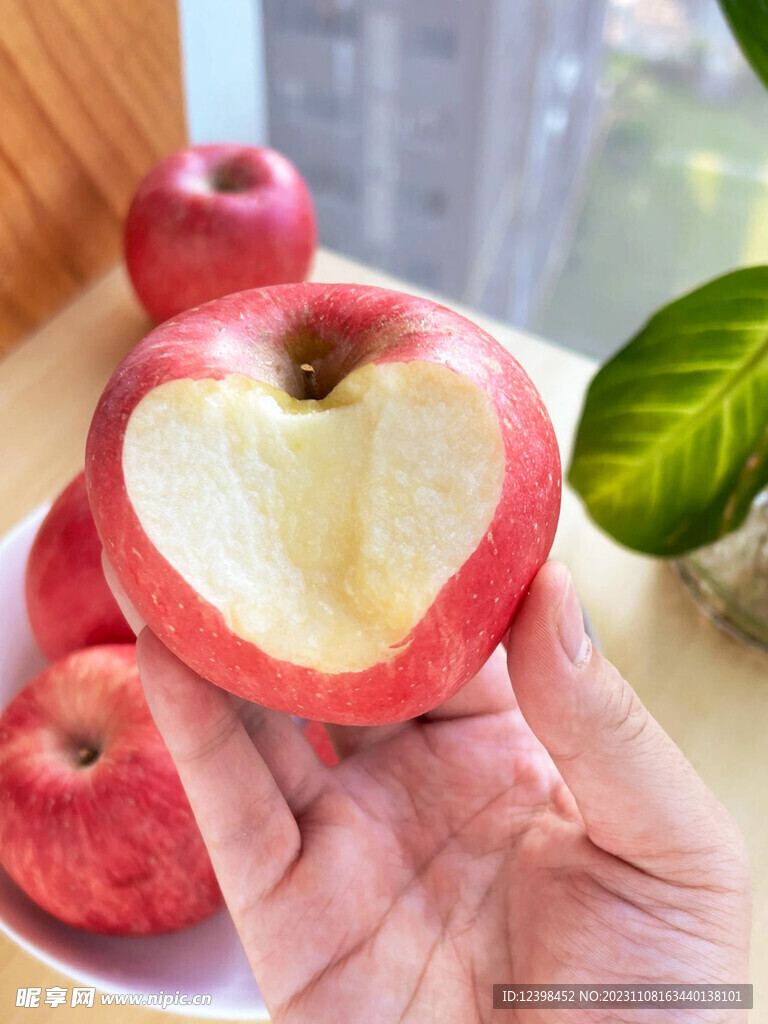 苹果