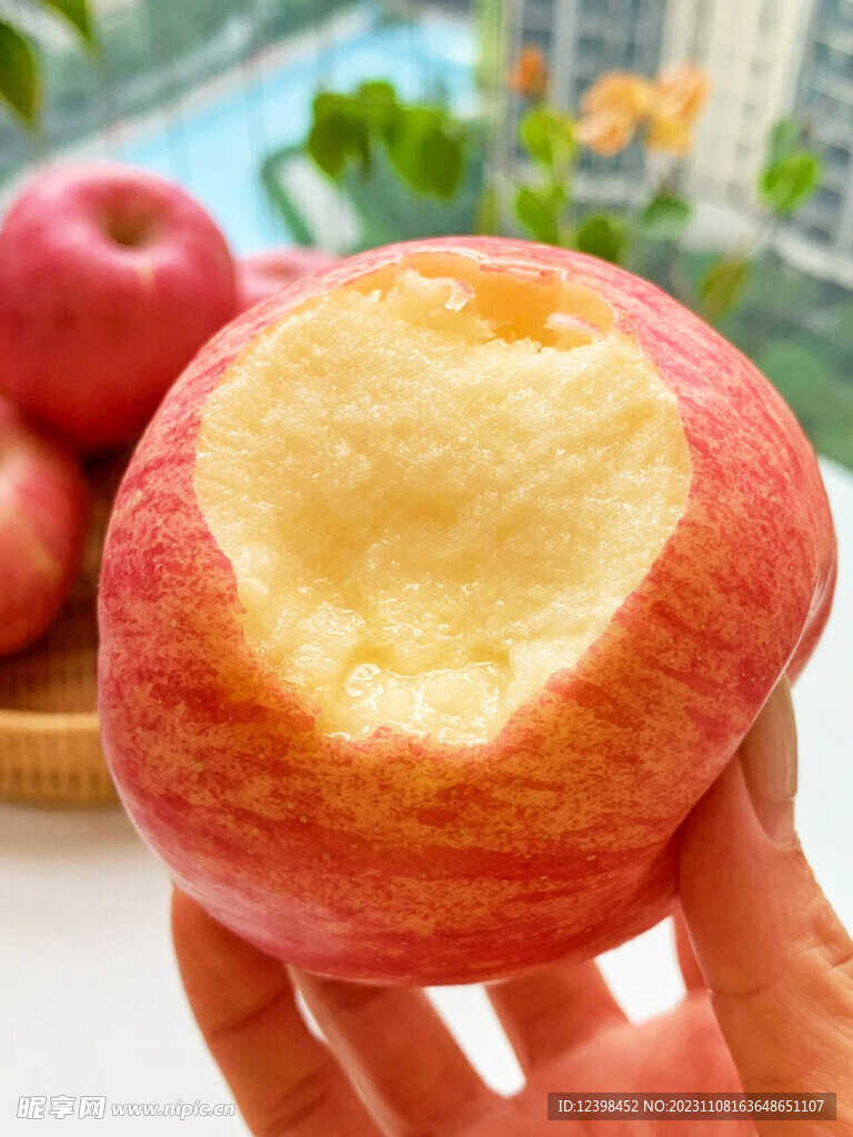 苹果