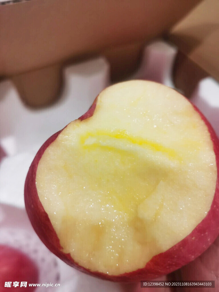 苹果