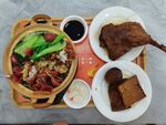 广式腊肠煲仔饭套餐