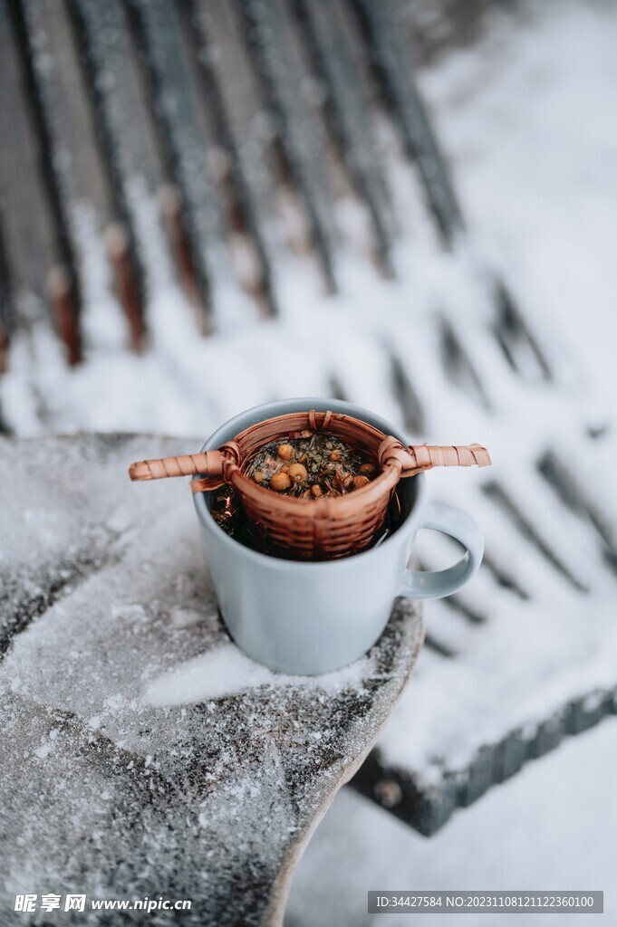 雪中泡茶