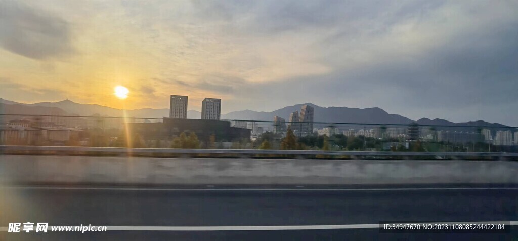 落日余晖