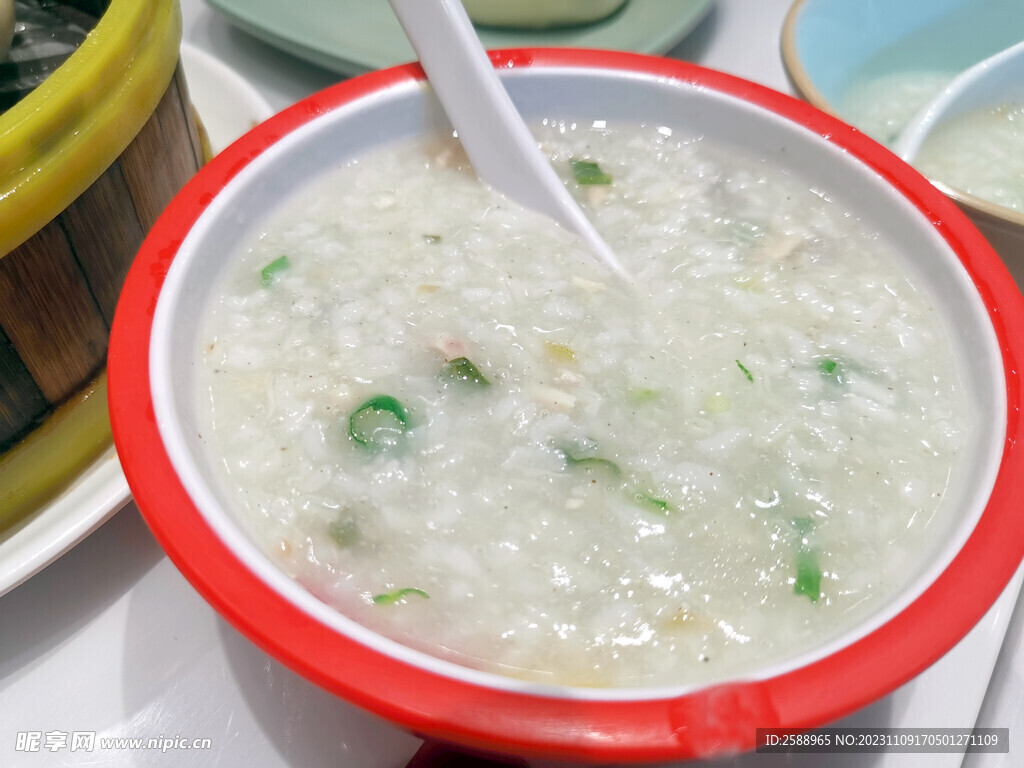 皮蛋瘦肉粥