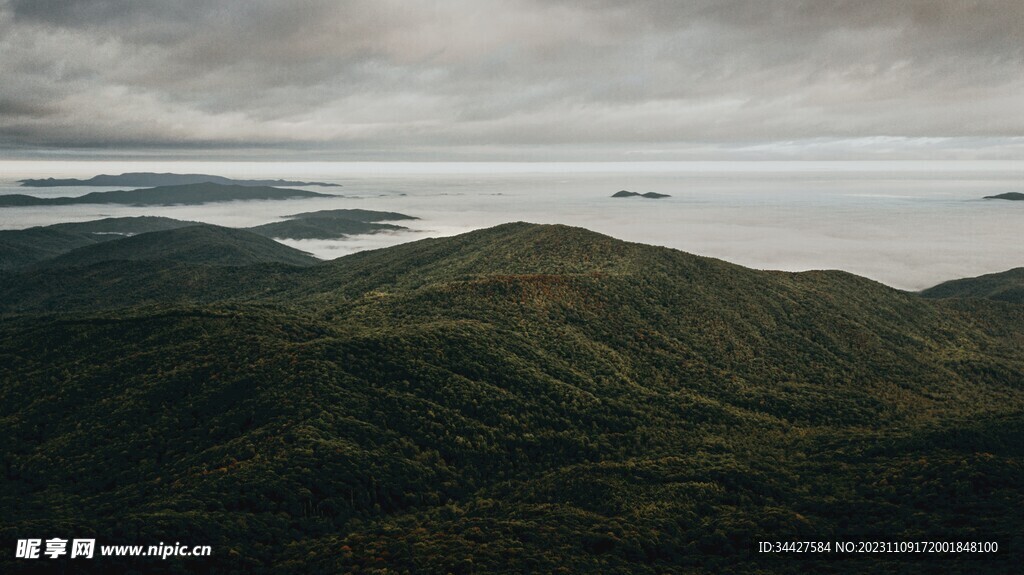 云海山脉风景