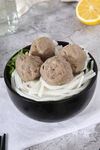 牛肉丸粿条