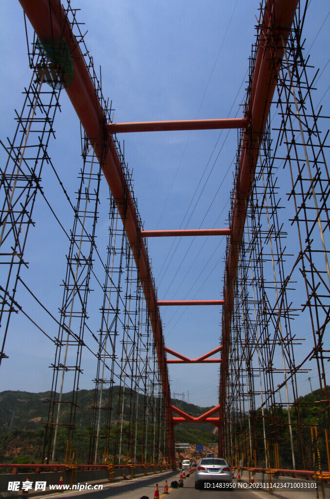 修建的桥