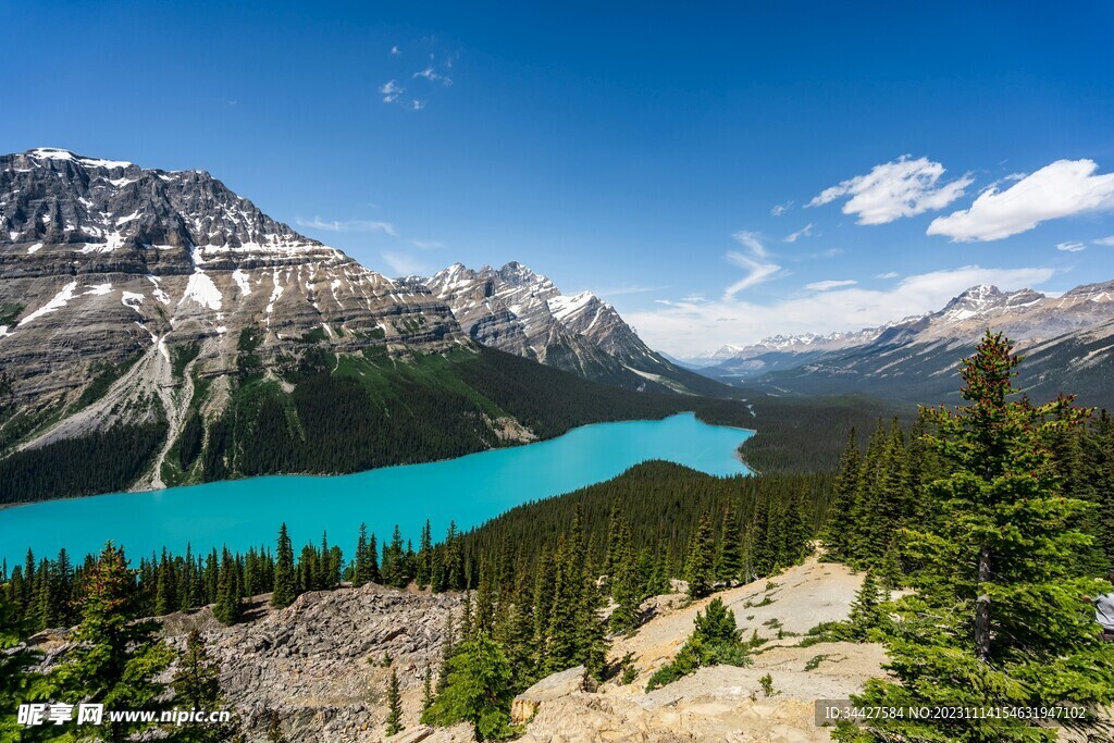 山水湖景