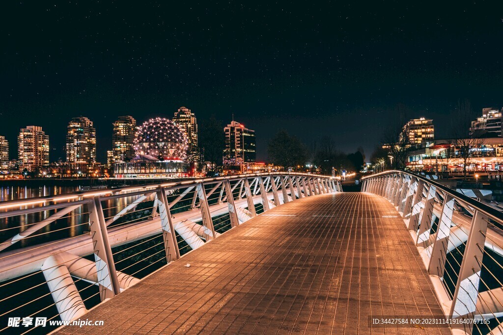 城市桥梁夜景
