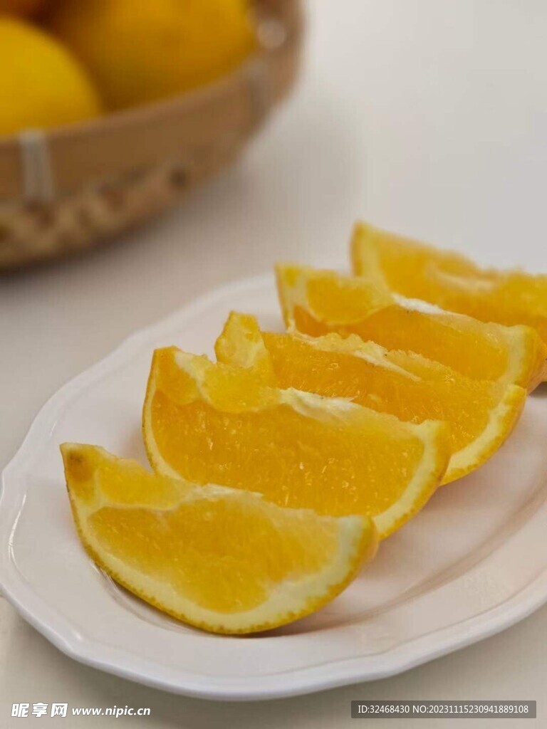 切开脐橙
