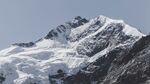  高原雪山风景