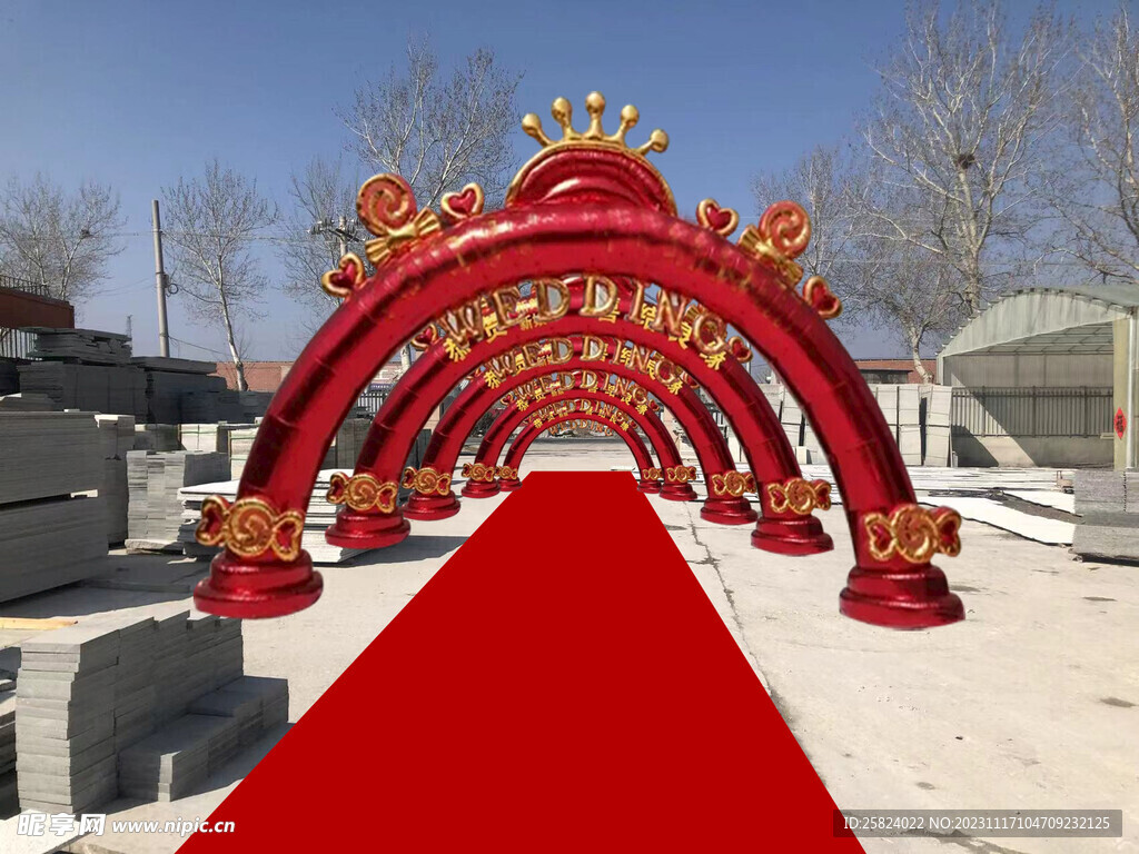 婚礼户外拱门现场布置效果图