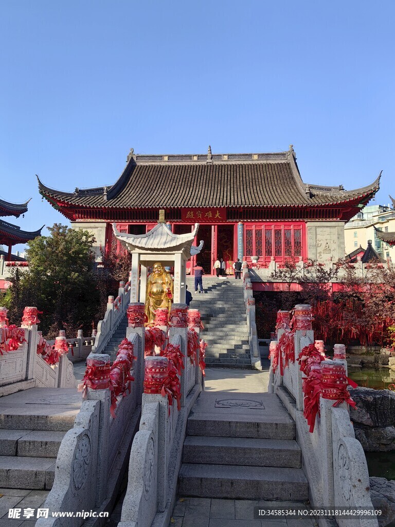 毗卢寺 