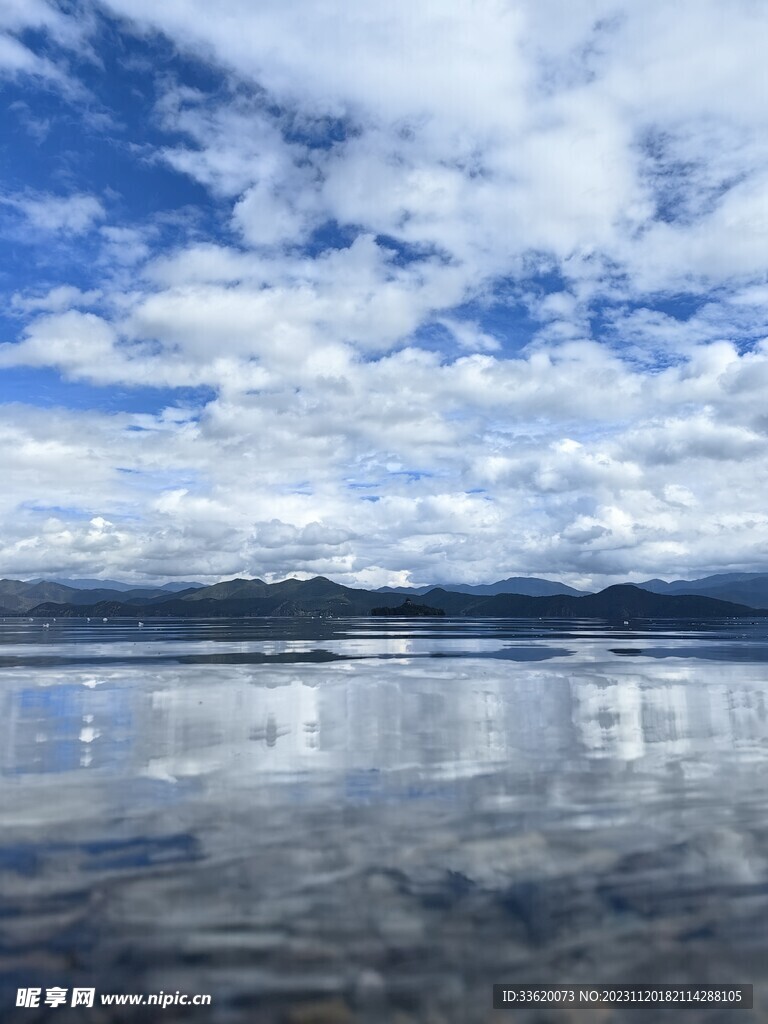 泸沽湖